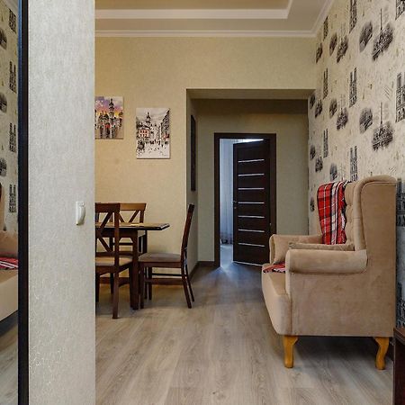 Historic Apartment Sofia In The Old Town リヴィウ エクステリア 写真