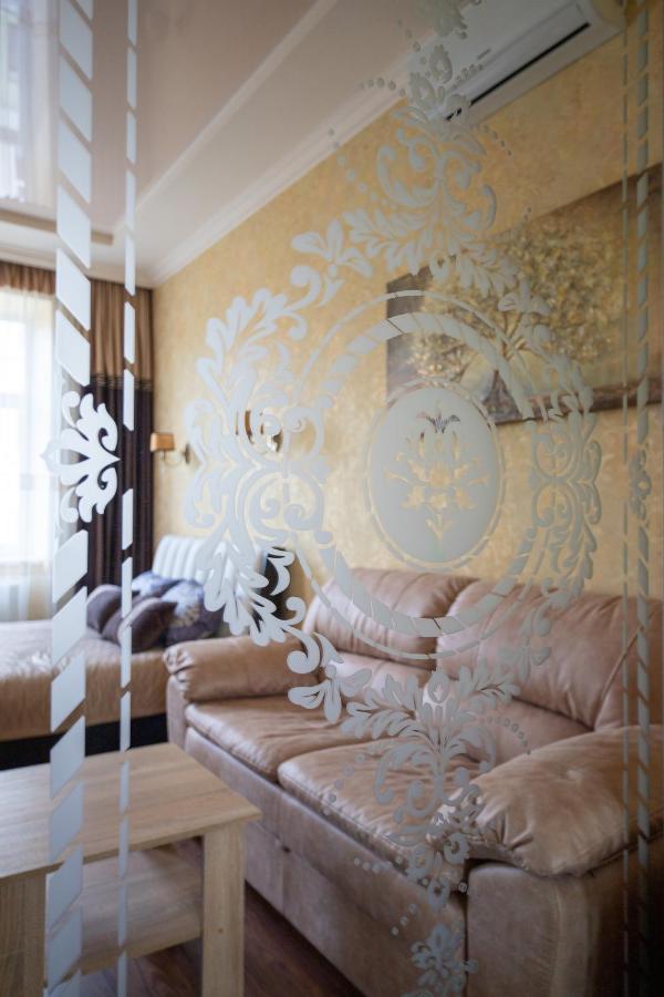 Historic Apartment Sofia In The Old Town リヴィウ エクステリア 写真