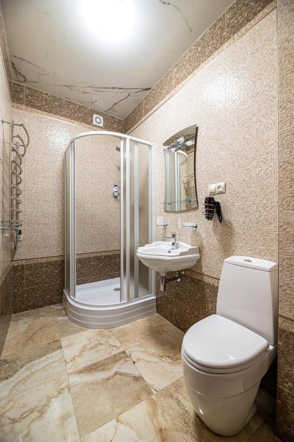 Historic Apartment Sofia In The Old Town リヴィウ エクステリア 写真